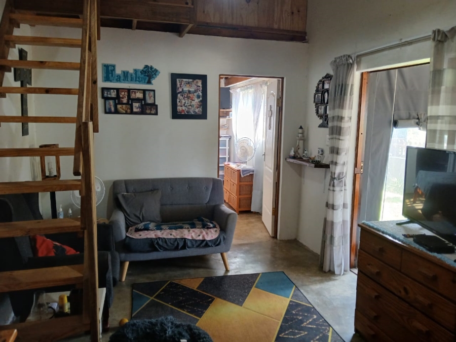 2 Bedroom Property for Sale in Hibberdene KwaZulu-Natal