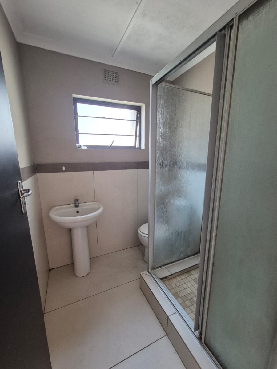 To Let 1 Bedroom Property for Rent in Merewent KwaZulu-Natal