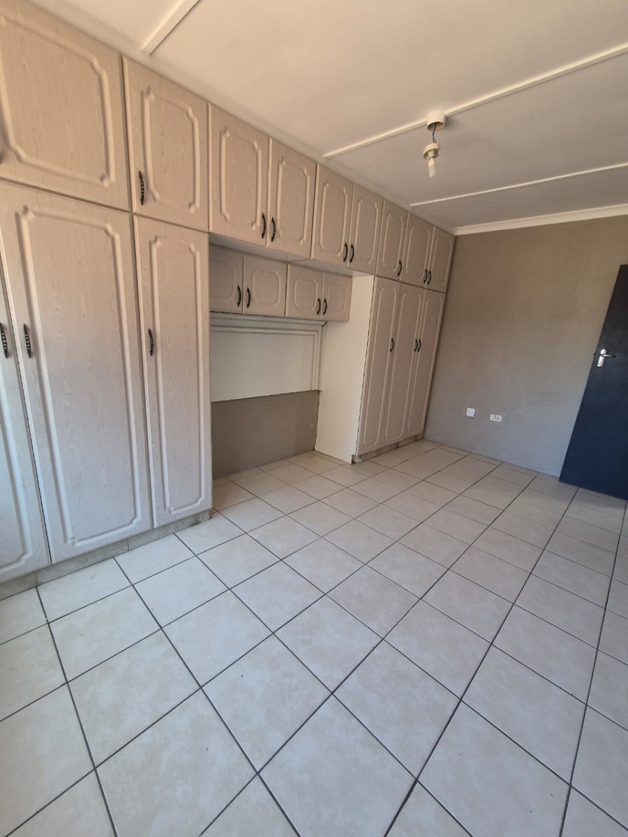 To Let 1 Bedroom Property for Rent in Merewent KwaZulu-Natal