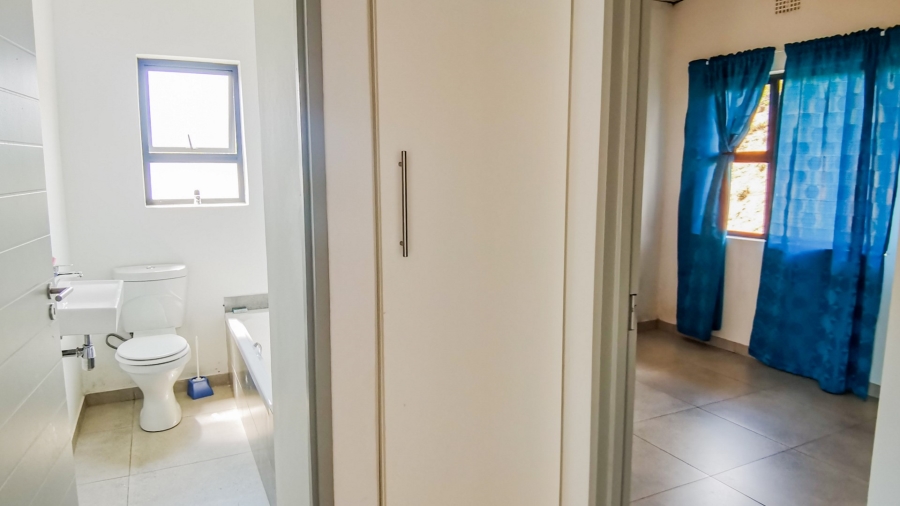 2 Bedroom Property for Sale in Hilton Central KwaZulu-Natal