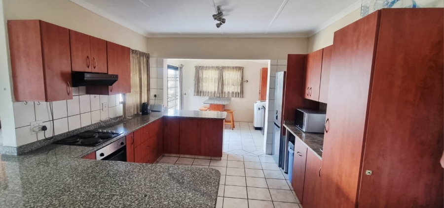 3 Bedroom Property for Sale in Lawrence Rocks KwaZulu-Natal