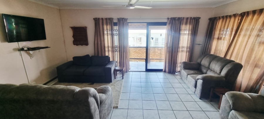 3 Bedroom Property for Sale in Lawrence Rocks KwaZulu-Natal