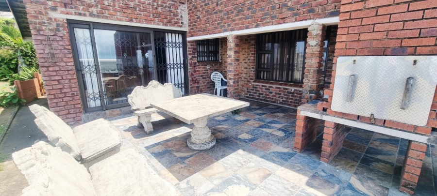 3 Bedroom Property for Sale in Lawrence Rocks KwaZulu-Natal