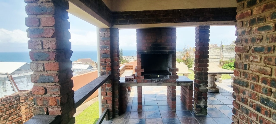 3 Bedroom Property for Sale in Lawrence Rocks KwaZulu-Natal