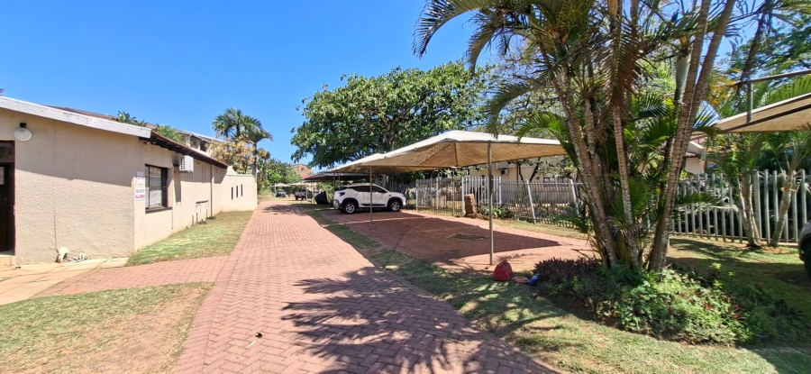 2 Bedroom Property for Sale in Amanzimtoti KwaZulu-Natal