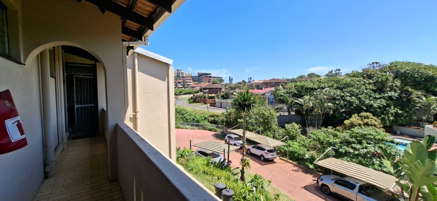 2 Bedroom Property for Sale in Amanzimtoti KwaZulu-Natal