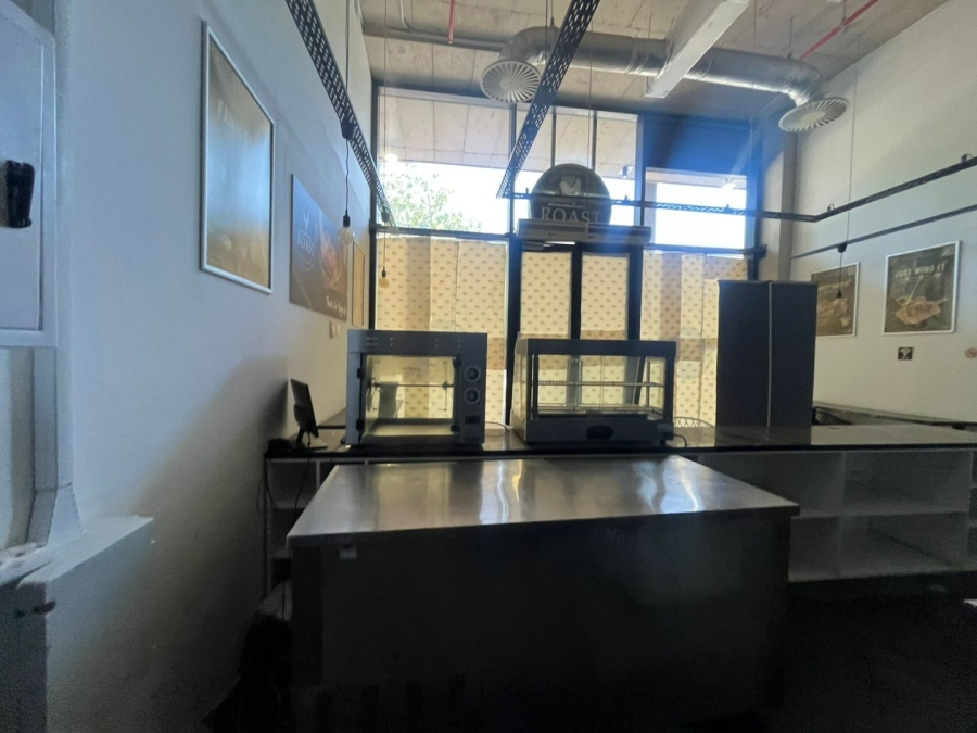 To Let commercial Property for Rent in Umhlanga Ridge KwaZulu-Natal