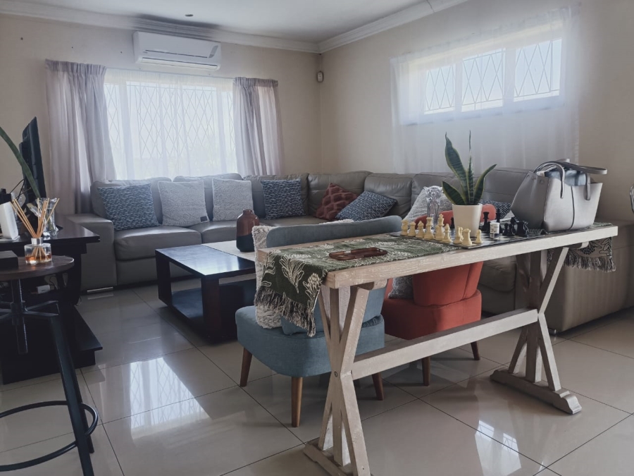 3 Bedroom Property for Sale in Carrington Heights KwaZulu-Natal