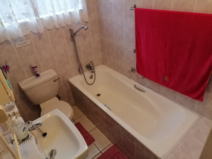 3 Bedroom Property for Sale in Manaba Beach KwaZulu-Natal