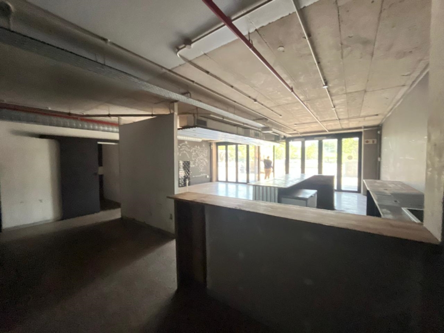 To Let commercial Property for Rent in Umhlanga Ridge KwaZulu-Natal