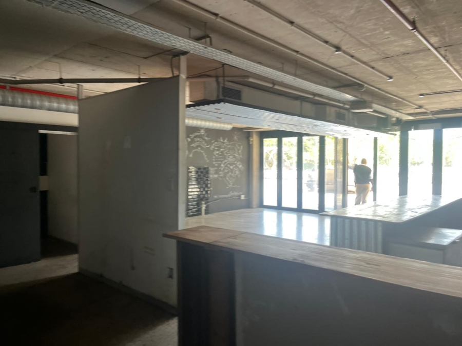 To Let commercial Property for Rent in Umhlanga Ridge KwaZulu-Natal