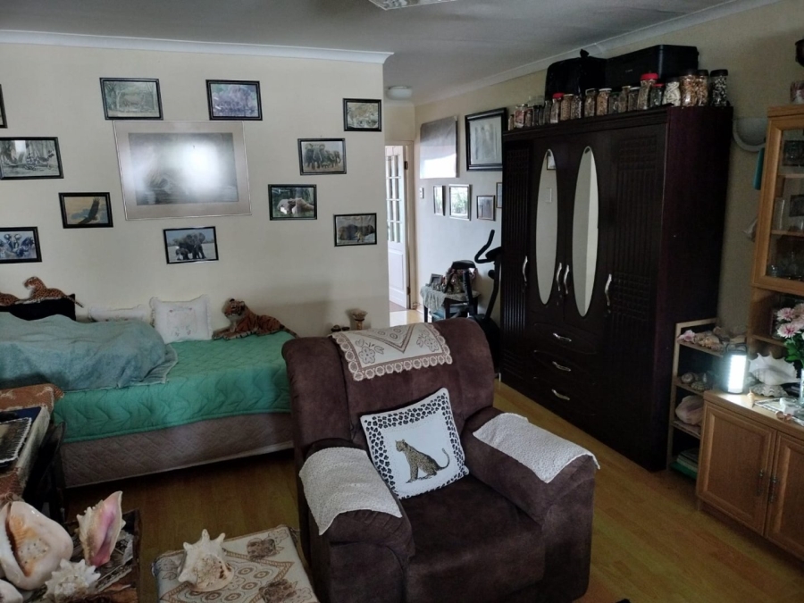 1 Bedroom Property for Sale in Margate Beach KwaZulu-Natal