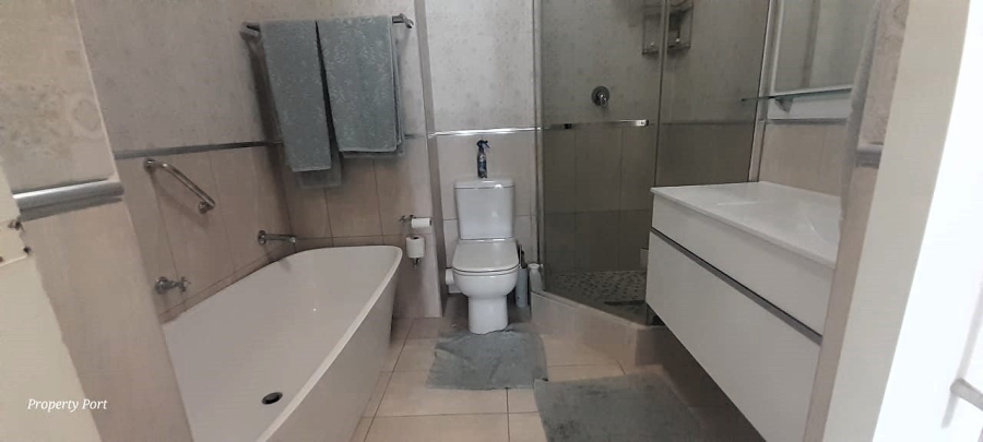 3 Bedroom Property for Sale in Lawrence Rocks KwaZulu-Natal