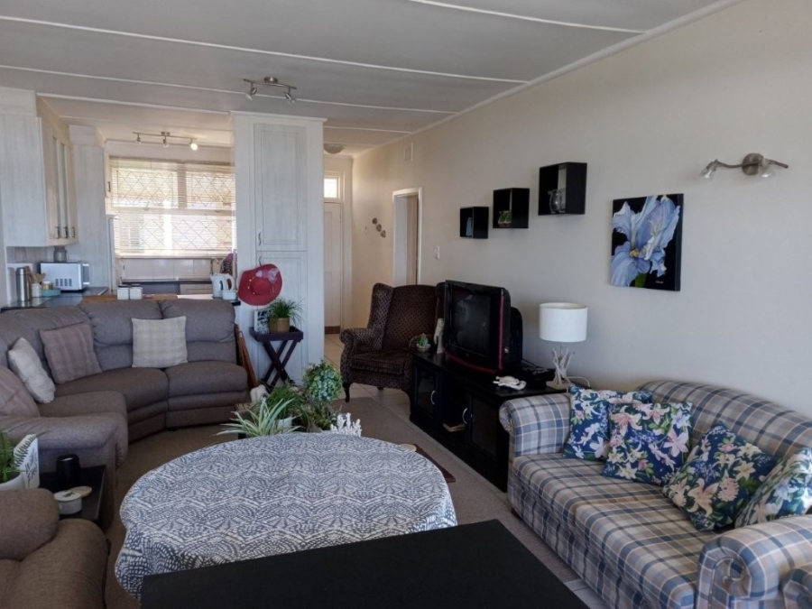 3 Bedroom Property for Sale in Uvongo KwaZulu-Natal