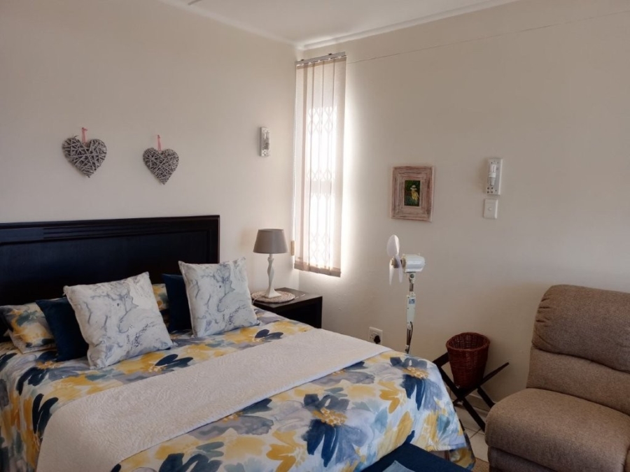 3 Bedroom Property for Sale in Uvongo KwaZulu-Natal
