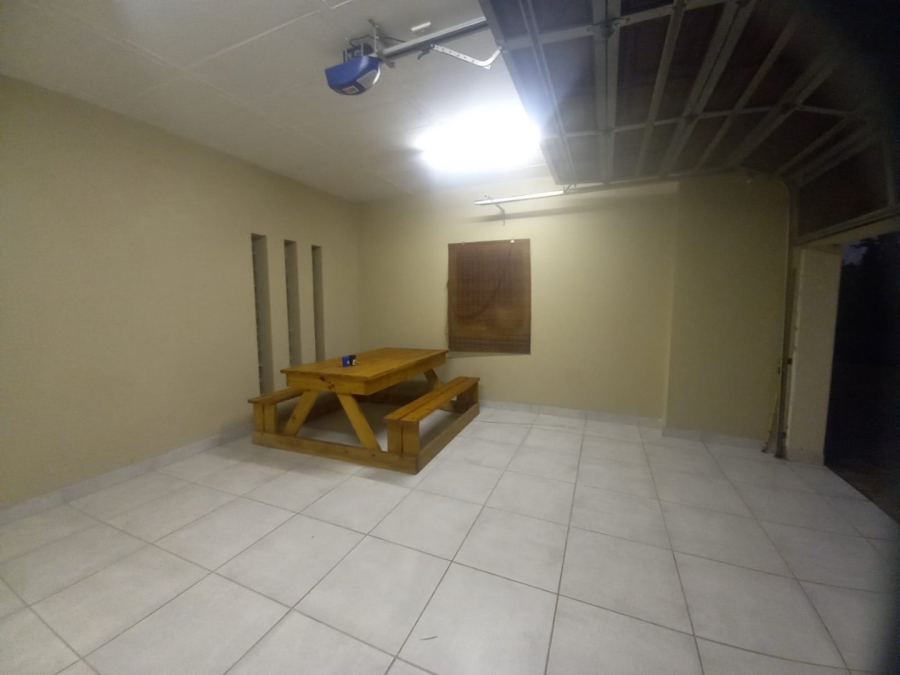 3 Bedroom Property for Sale in Elysium KwaZulu-Natal