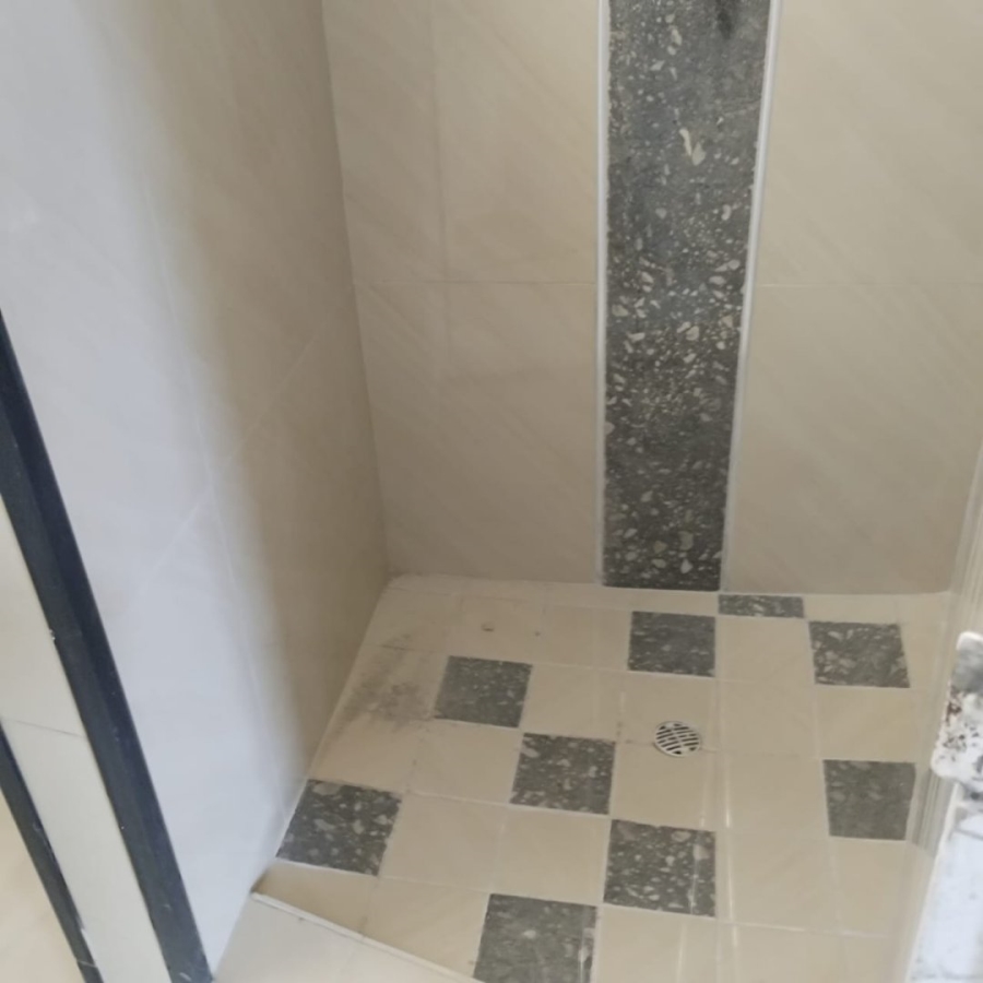 1 Bedroom Property for Sale in Stonebridge KwaZulu-Natal