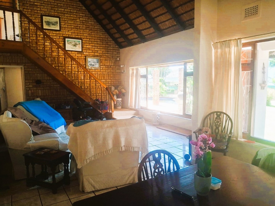 3 Bedroom Property for Sale in Uvongo KwaZulu-Natal