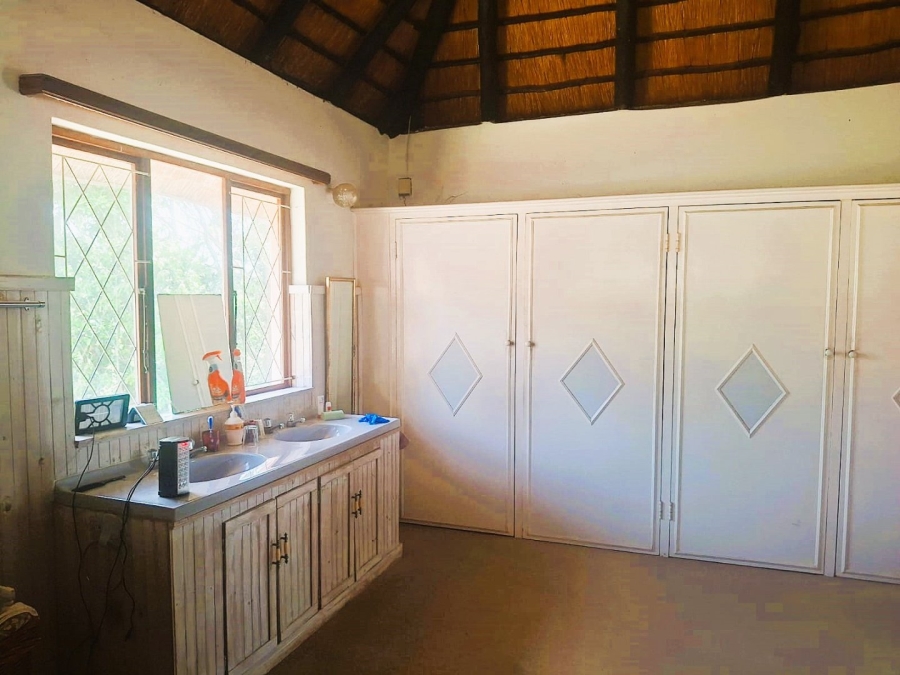 3 Bedroom Property for Sale in Uvongo KwaZulu-Natal