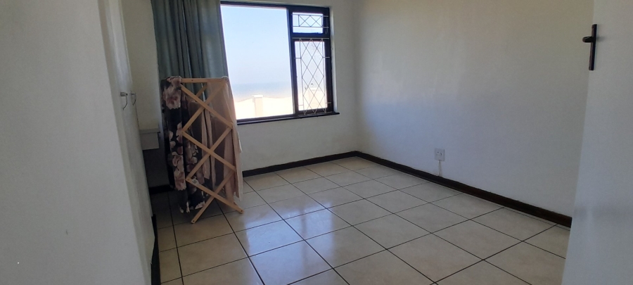 6 Bedroom Property for Sale in St Michaels On Sea KwaZulu-Natal