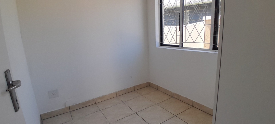 6 Bedroom Property for Sale in St Michaels On Sea KwaZulu-Natal