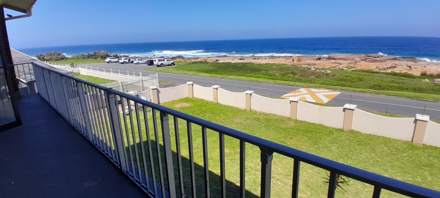 6 Bedroom Property for Sale in St Michaels On Sea KwaZulu-Natal