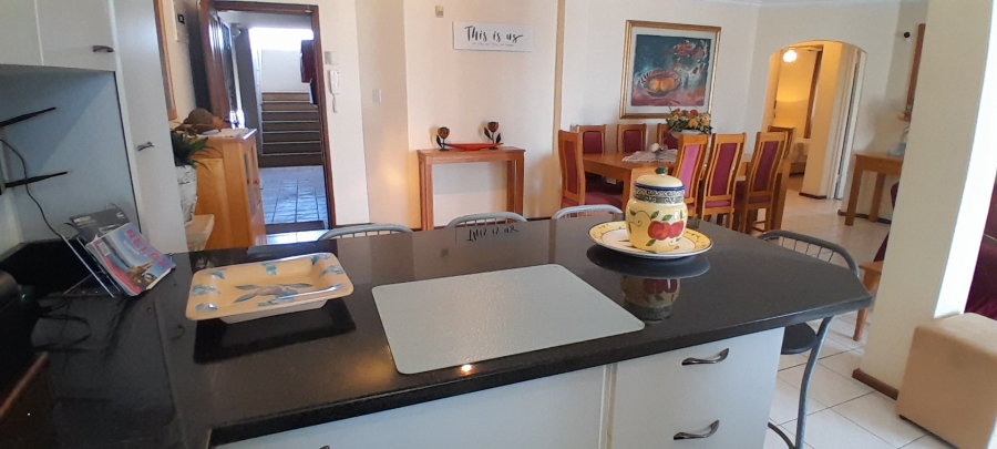 3 Bedroom Property for Sale in Uvongo Beach KwaZulu-Natal