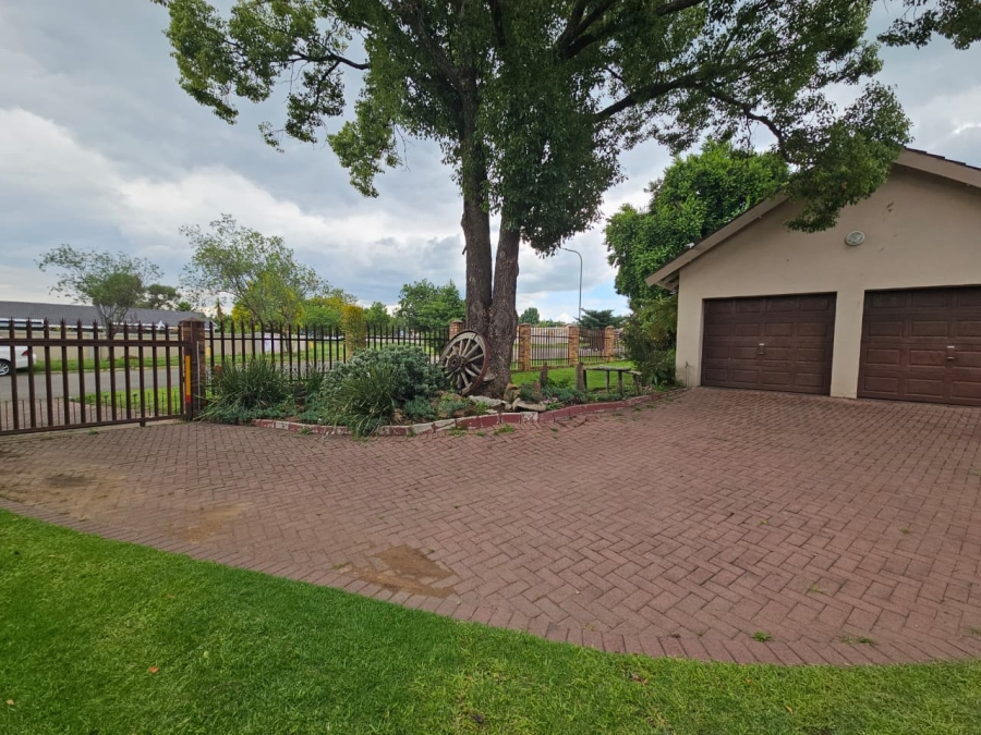 4 Bedroom Property for Sale in Arborpark KwaZulu-Natal