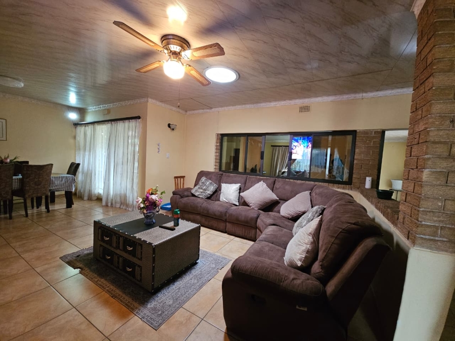 4 Bedroom Property for Sale in Arborpark KwaZulu-Natal