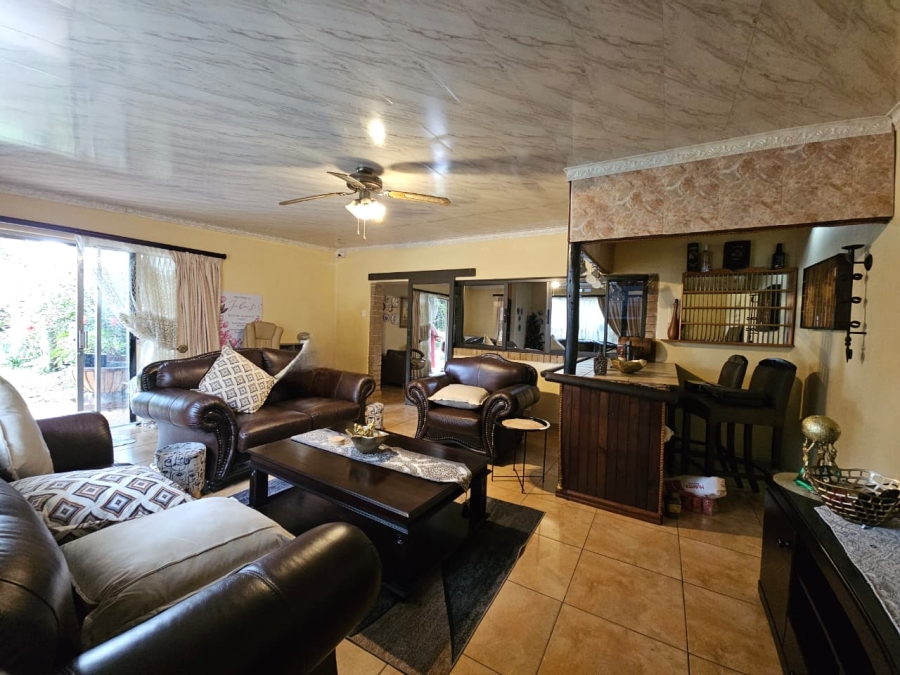 4 Bedroom Property for Sale in Arborpark KwaZulu-Natal