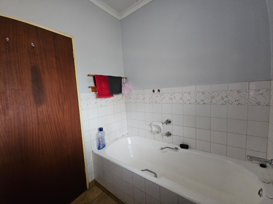 4 Bedroom Property for Sale in Arborpark KwaZulu-Natal