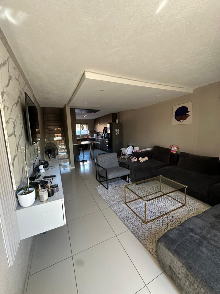 3 Bedroom Property for Sale in Huttenheights KwaZulu-Natal