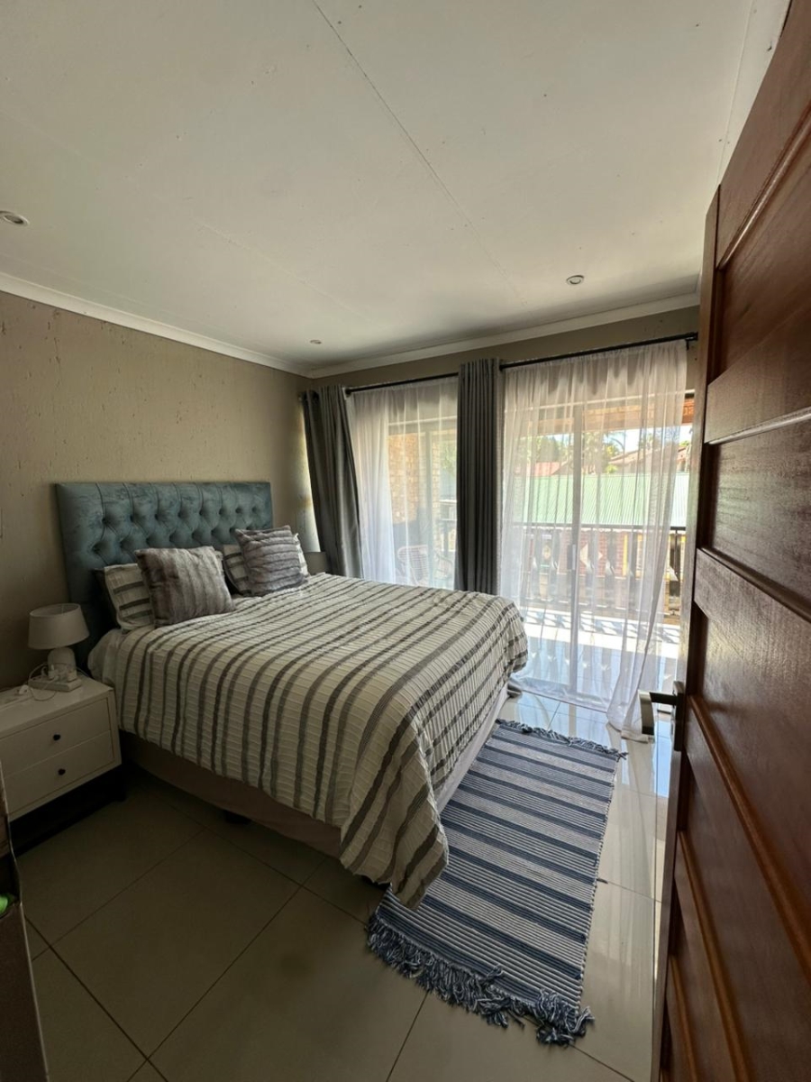 3 Bedroom Property for Sale in Huttenheights KwaZulu-Natal