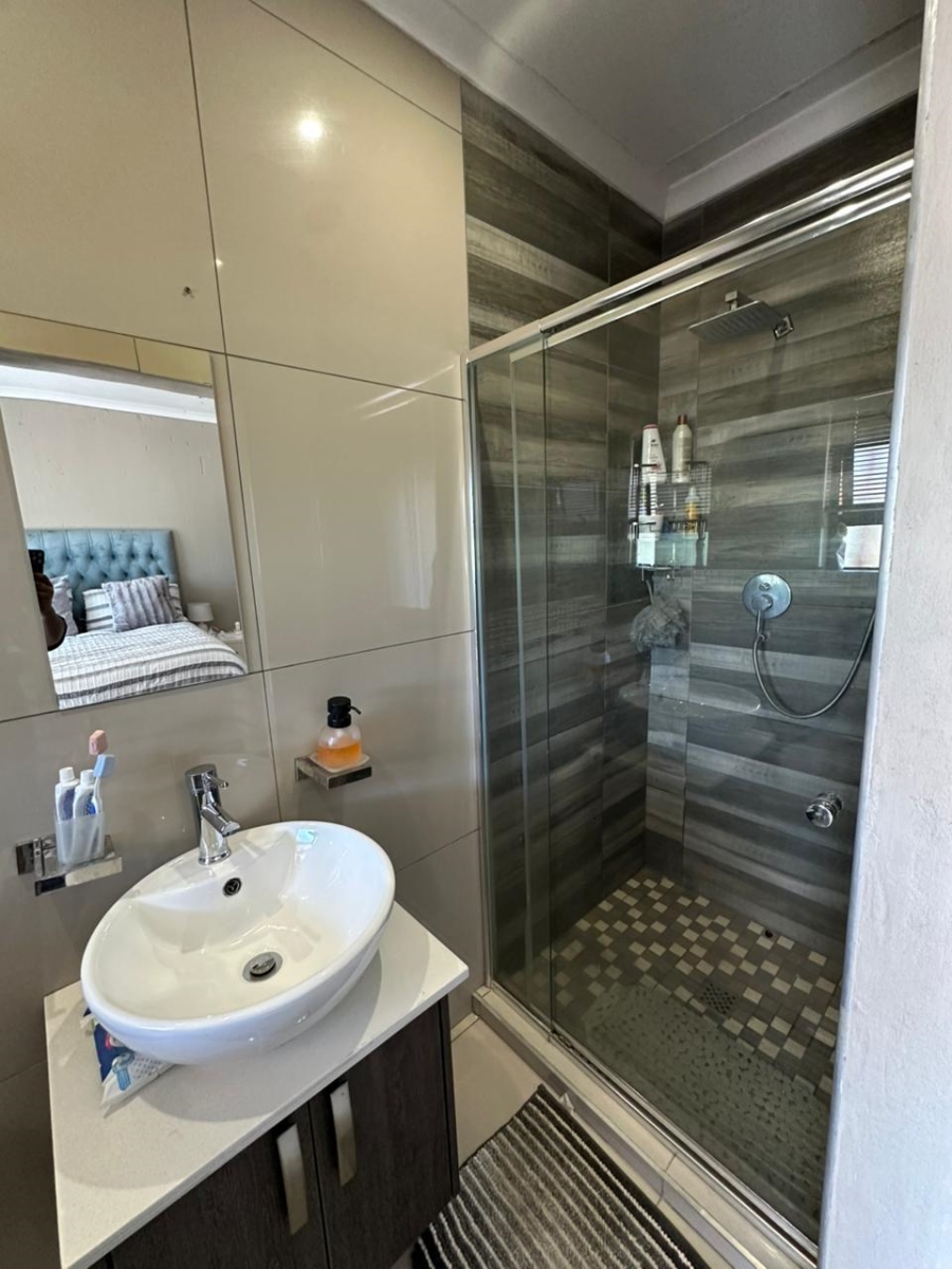 3 Bedroom Property for Sale in Huttenheights KwaZulu-Natal