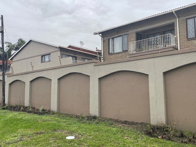 3 Bedroom Property for Sale in Uvongo KwaZulu-Natal
