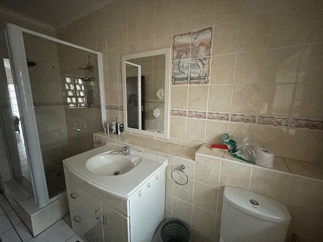 3 Bedroom Property for Sale in Uvongo KwaZulu-Natal