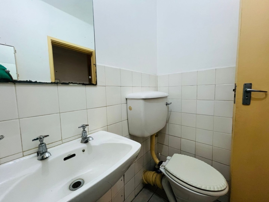 To Let 1 Bedroom Property for Rent in Durban Central KwaZulu-Natal