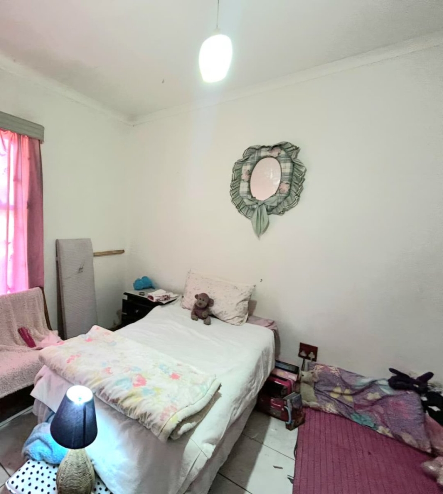 4 Bedroom Property for Sale in Sunnyridge KwaZulu-Natal