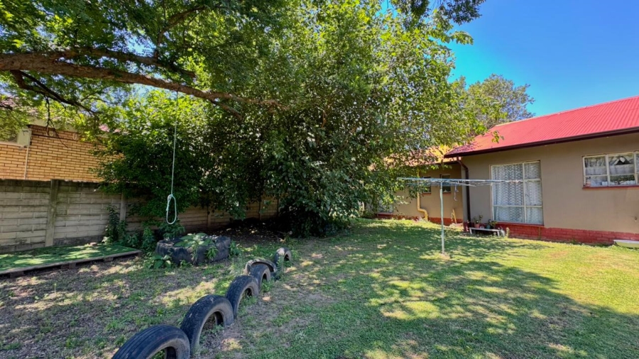 4 Bedroom Property for Sale in Sunnyridge KwaZulu-Natal