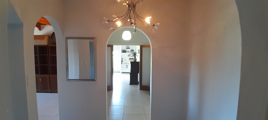 5 Bedroom Property for Sale in Ramsgate KwaZulu-Natal