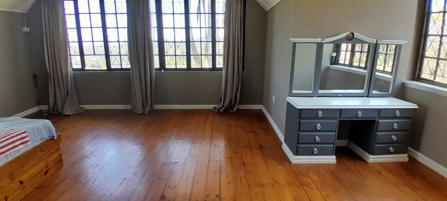 5 Bedroom Property for Sale in Ramsgate KwaZulu-Natal