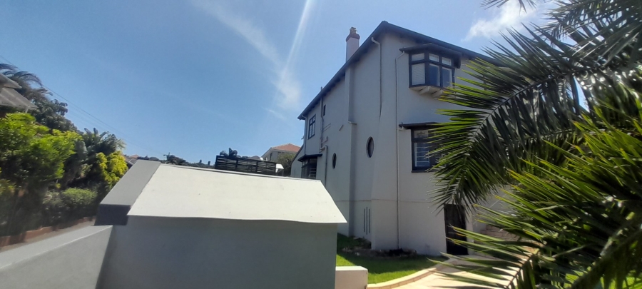 3 Bedroom Property for Sale in Essenwood KwaZulu-Natal