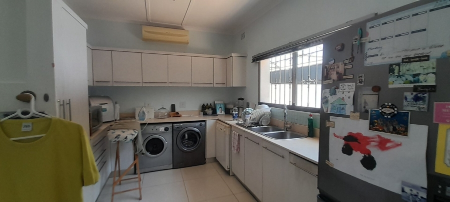 3 Bedroom Property for Sale in Essenwood KwaZulu-Natal