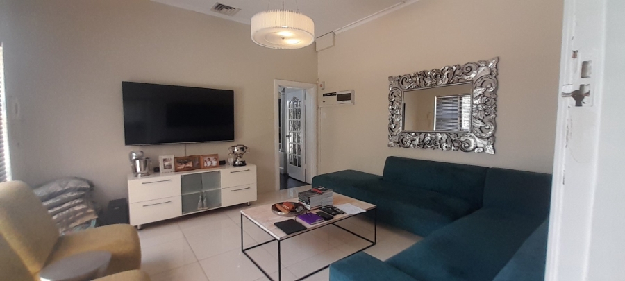 3 Bedroom Property for Sale in Essenwood KwaZulu-Natal