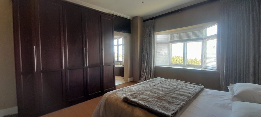 3 Bedroom Property for Sale in Essenwood KwaZulu-Natal