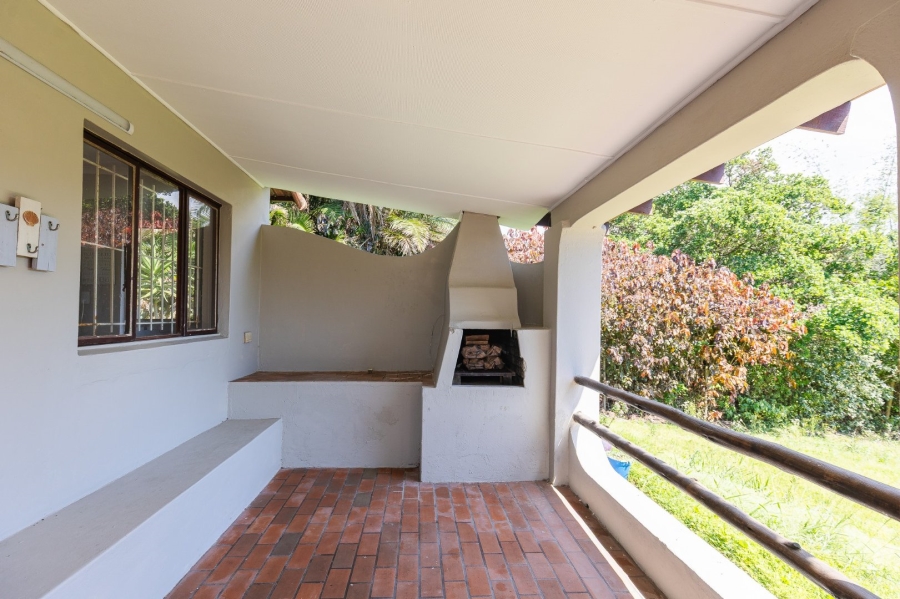 5 Bedroom Property for Sale in Pumula KwaZulu-Natal