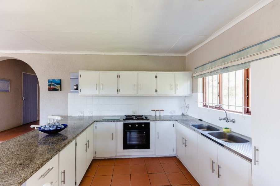 5 Bedroom Property for Sale in Pumula KwaZulu-Natal
