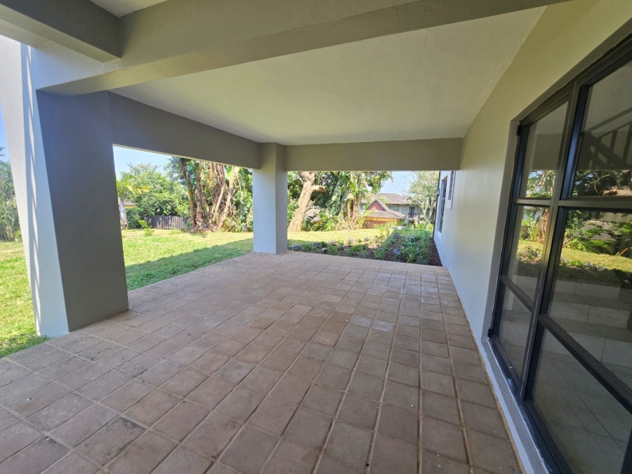 To Let 4 Bedroom Property for Rent in Seaward Estate KwaZulu-Natal