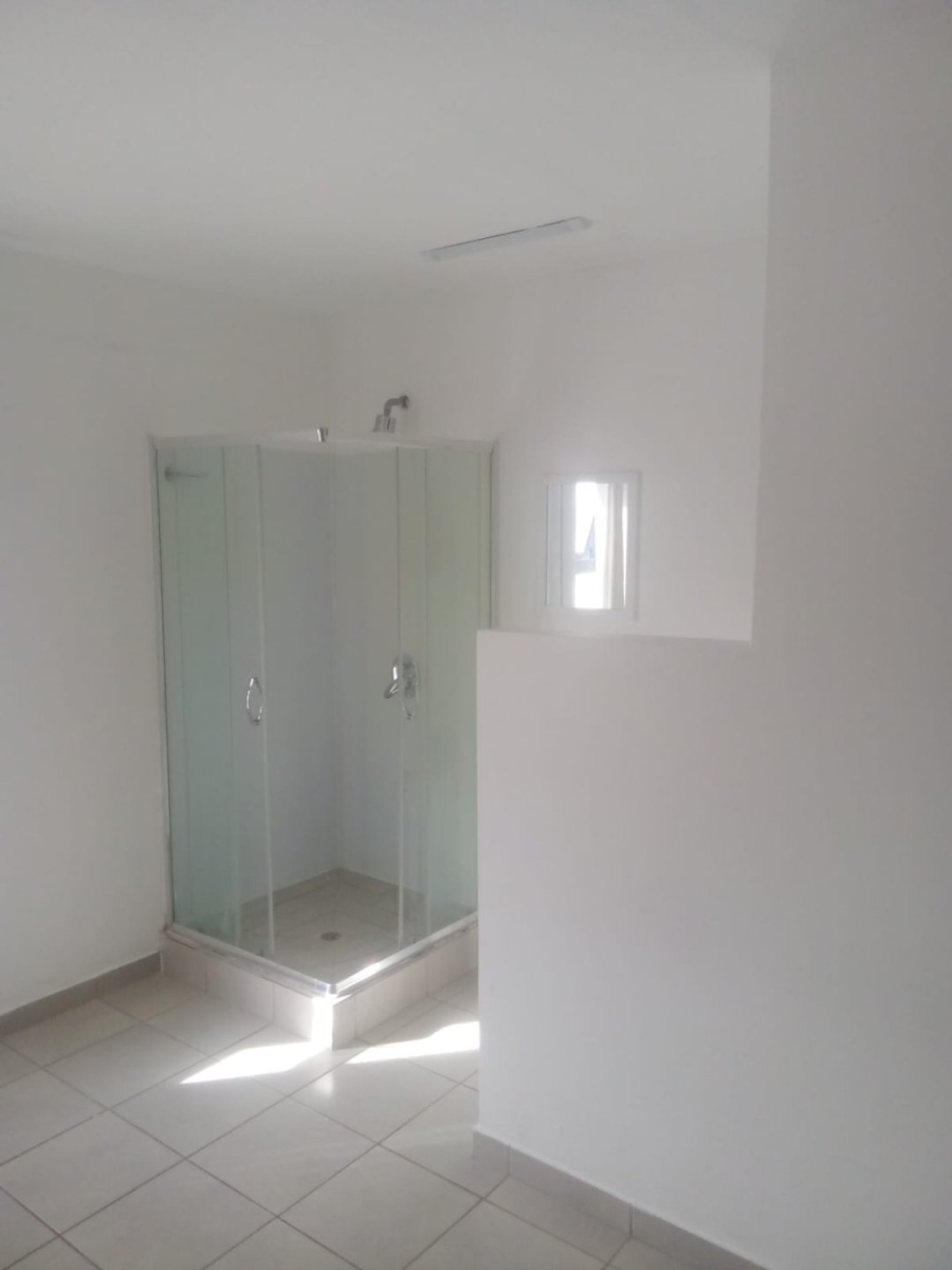 To Let 1 Bedroom Property for Rent in Athlone Park KwaZulu-Natal