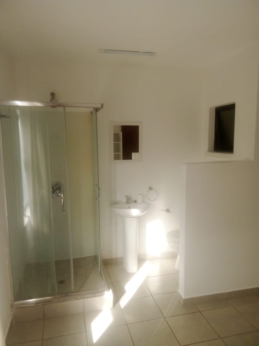 To Let 1 Bedroom Property for Rent in Athlone Park KwaZulu-Natal